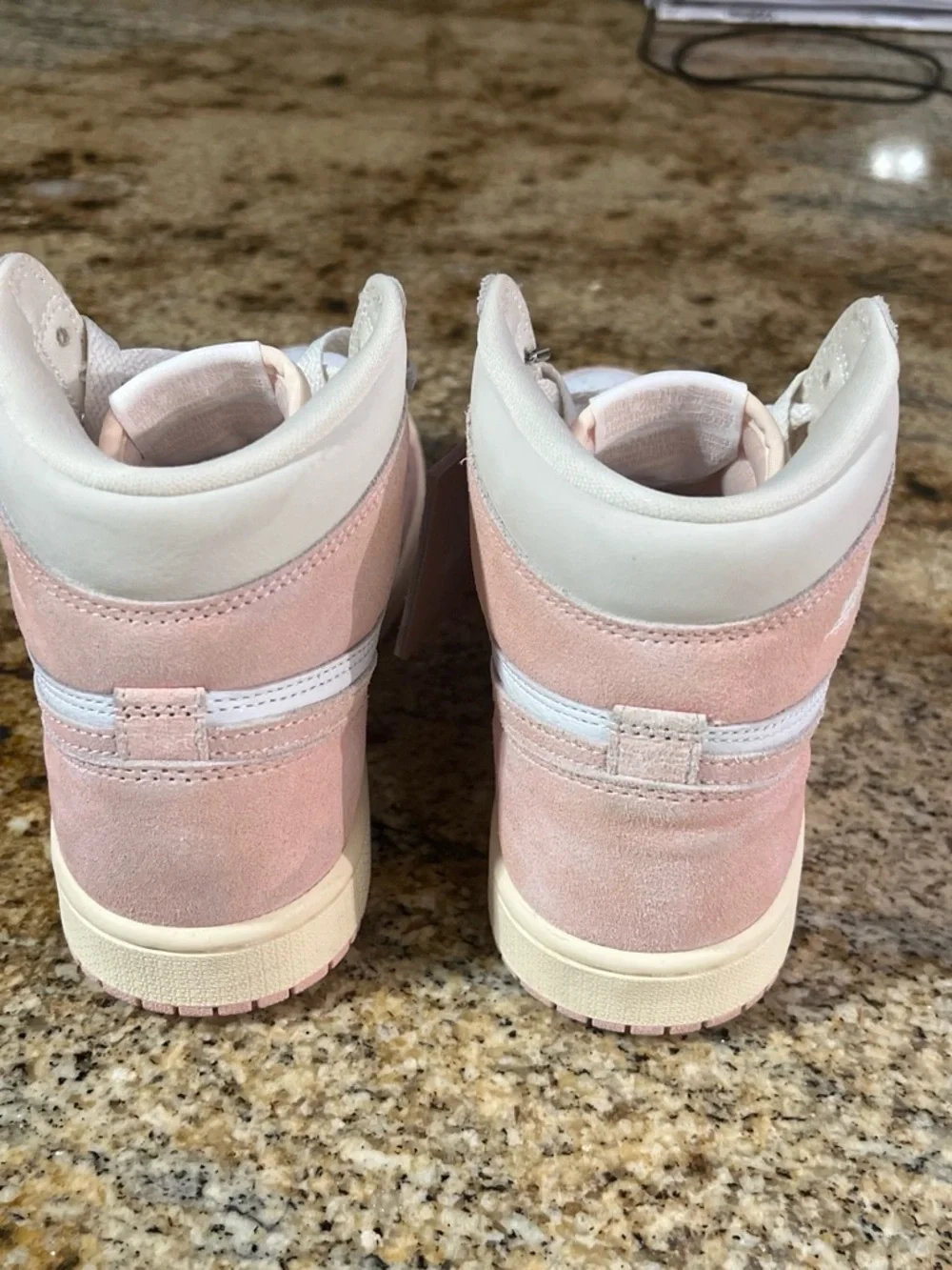 Nike Air Jordan 1 High Women’s Sneakers - Pink/White